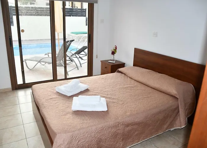 ヴィラ Trachonas ピッソウリ