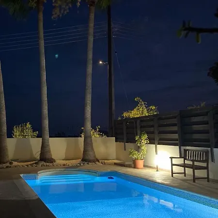Villa Trachonas